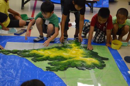 立地地図パネルを使って昔の土地の様子を調べています