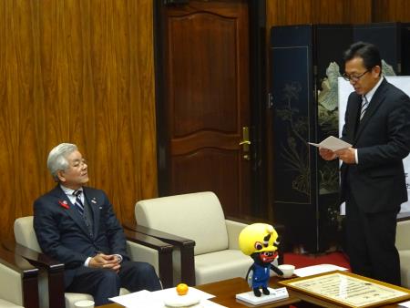 市長報告の様子2