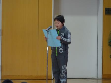 3司会の6年伊勢戸君