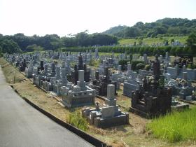 櫟野墓園イメージ