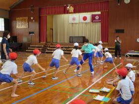 反復横跳びに挑戦中