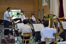 吹奏楽の演奏