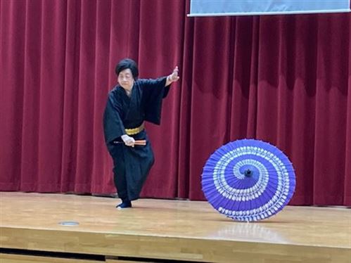 日本舞踊