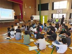 世界遺産文化財室　宮本さんのお話