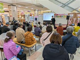 ウォーキング講演会の写真