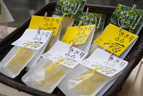 琥珀糖