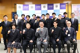 3月8日【大牟田高校ソフトテニス部・柔道部が全国大会出場を報告】