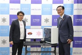 株式会社戦国よりゲーミングＰＣを寄贈