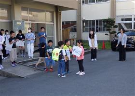 児童会のあいさつ運動