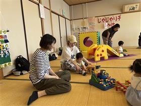 広場の様子3