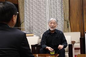 061018_大牟田大使・古賀將之さん表敬.JPG