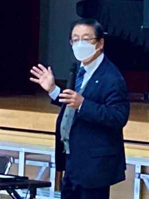 講師の出嶋先生