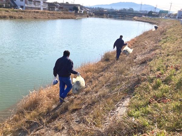 河川清掃活動