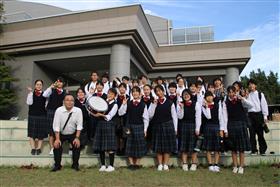 宅峰中学校