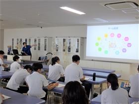 理学療法学科　学生による説明