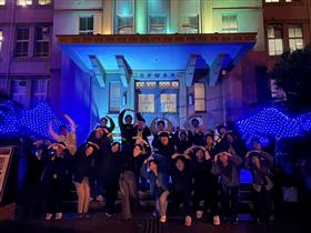 ブルーライト集合写真