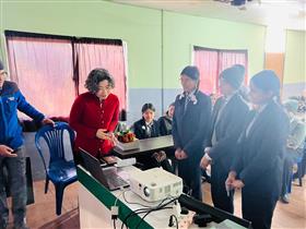 ネパール側の授業風景