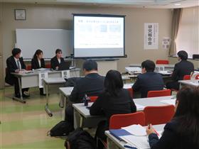 グループ研究発表（小学校）