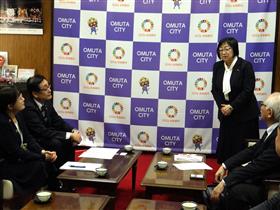 趣旨について話をされる田中社長