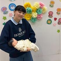 赤ちゃん抱っこ