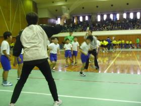 高学年の部の大なわとび 高学年の部の大なわとび