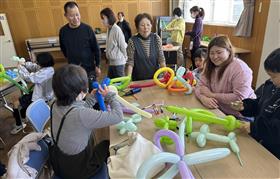 バルーン作成風景1