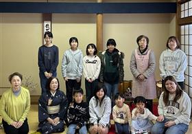 春の子どもお茶会集合写真