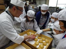 まんじゅう作り2 まんじゅう作り2