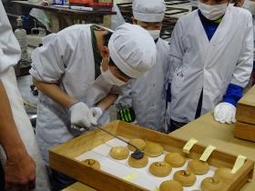 まんじゅう作り3 まんじゅう作り3